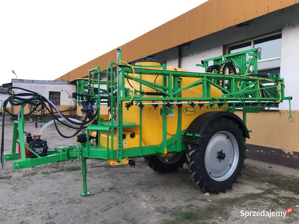 Opryskiwacz 1500l 2000l 15182021m SKOTAREK nieuszkodzony Opryskiwacze Góra