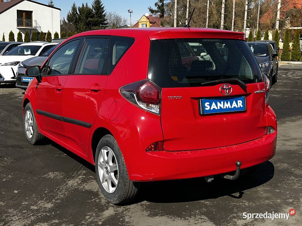 14 D4D 90 GWARANCJA Navi Klima LEDy Elektryka nawigacja Verso S podkarpackie Sanok