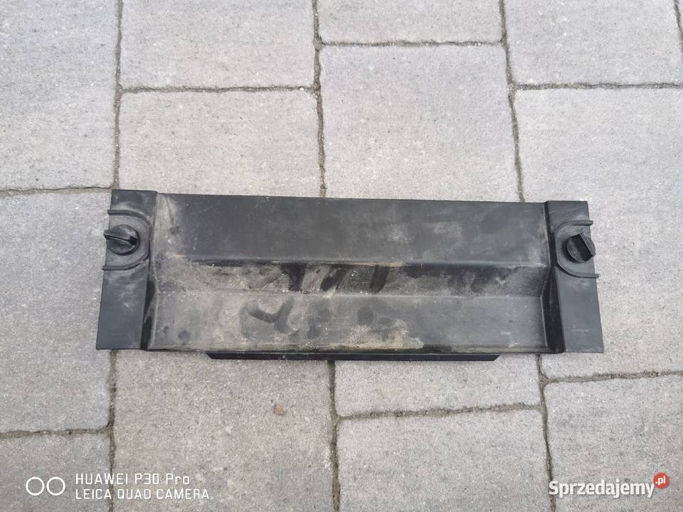 Pokrywa BMW 5116 7 120 408 osobowe