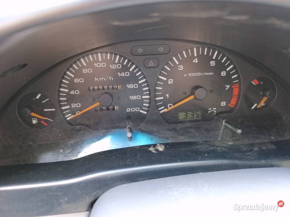 Nissan serena sprzedam ciekawe auto uszkodzony Łódź sprzedam