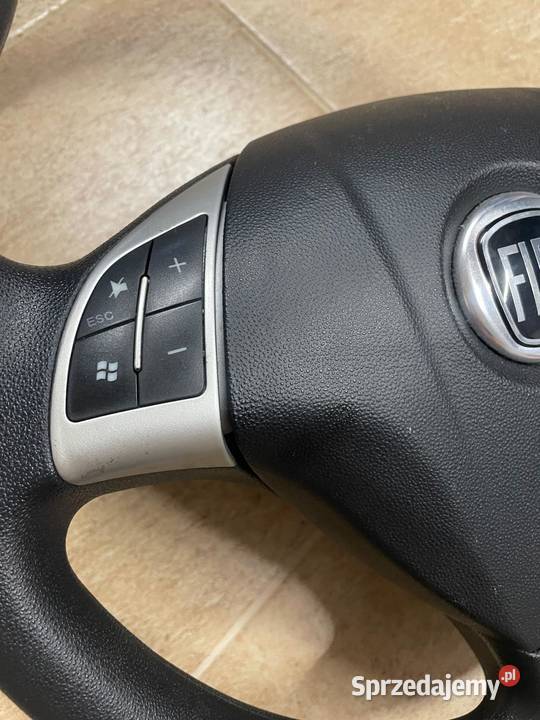 Kierowca wielofunkcyjna z poduszką Fiat Punto Juszkowo sprzedam