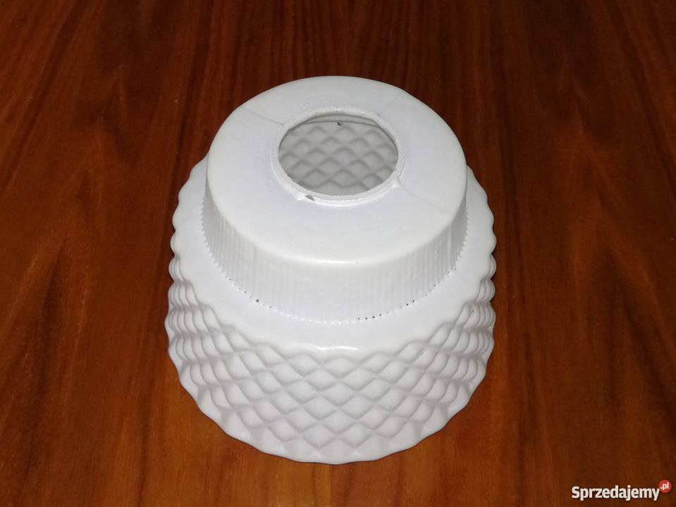 Lampa wisząca z białym szklanym kloszem PRL Warszawa