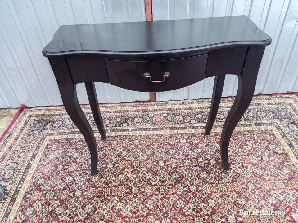 Stolik przyścienny sprzedam Borówno