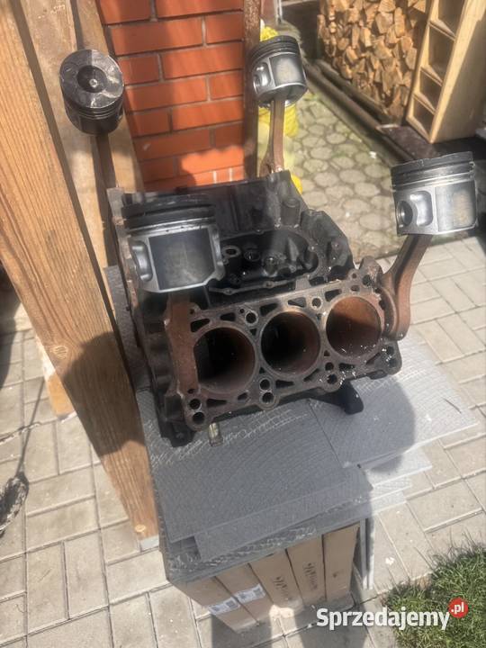 Blok silnika na stolik Białystok sprzedam