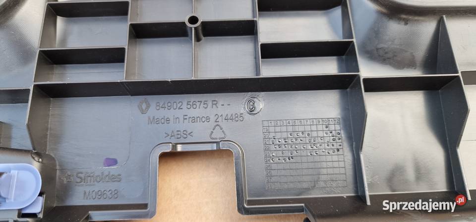 RENAULT KANGOO III SOŁONA PROGU BAGAŻNIKA