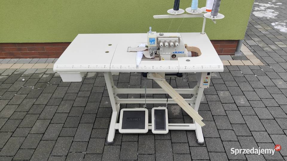 Maszyna krawiecka owerlok juki 4 nitkowy Podrzecze