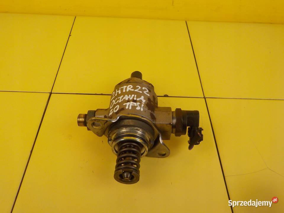 OCTAVIA LEON A3 20 TFSI 13r 200 CCZ pompa Suków sprzedam