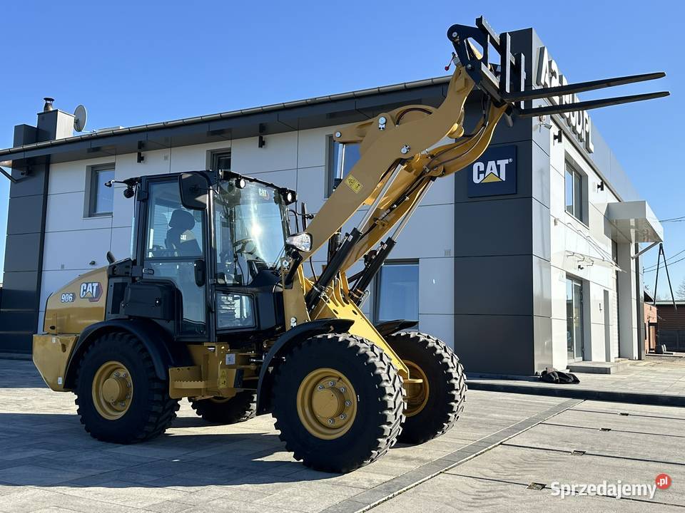 ŁADOWARKA KOŁOWA CATERPILLAR 906 Tuliszków