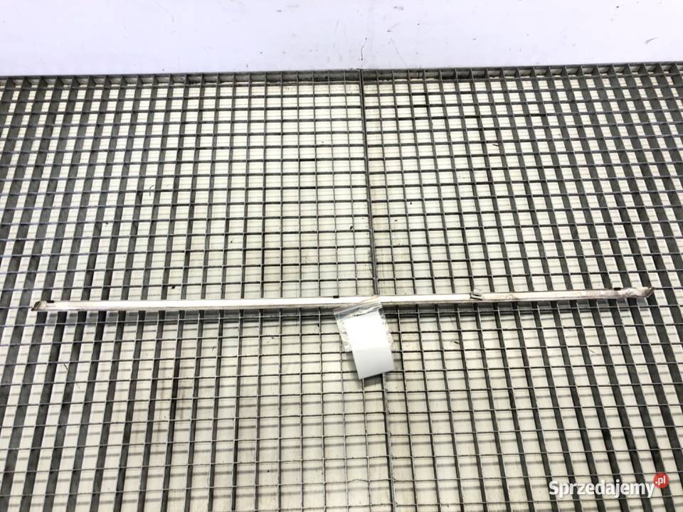 LISTWA ZGARNIAJĄCA PRZÓD PRAWA CHROM MERCEDES