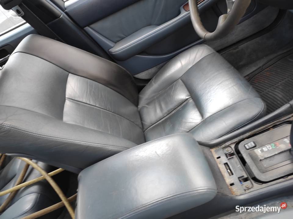 Lexus LS400 UCF10 Fotele Kanapa wnętrze osobowe Częstochowa