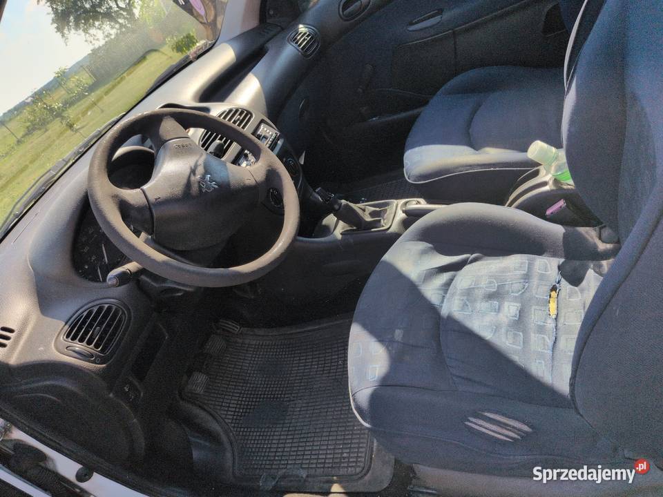 Peugeot 2 206 XA 2004r 11 benzyna rozsądna Mielec