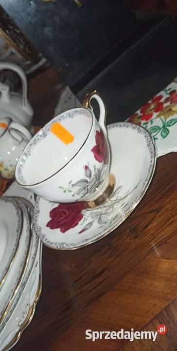 Filiżanka z talerzykiemRoyal Stafford Roses to pomorskie Gdańsk