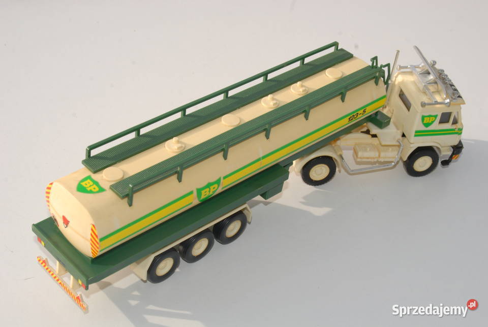 Stara Zabawka Ciężarówka Tir Cysterna BP Petrol Cieszyn