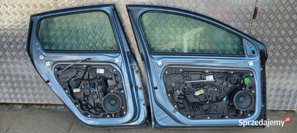 DRZWI LEWY PRZÓD VOLVO V40 II 1219 LAK 72116 osobowe wielkopolskie Międzychód sprzedam