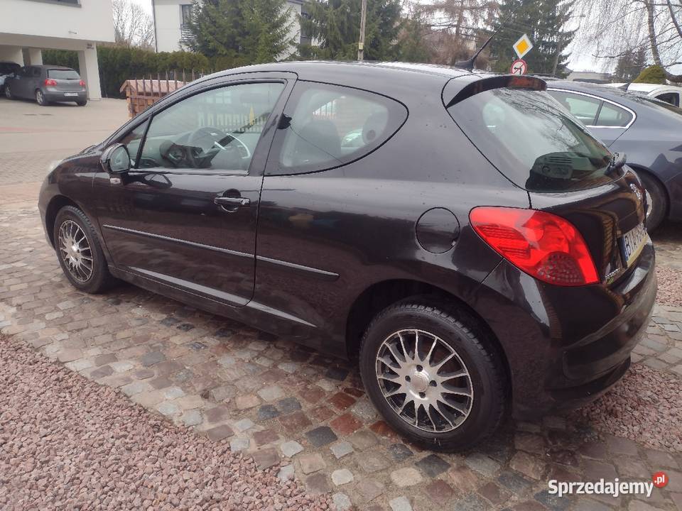 Peugeot 207 14 Benzyna 2006 Białystok