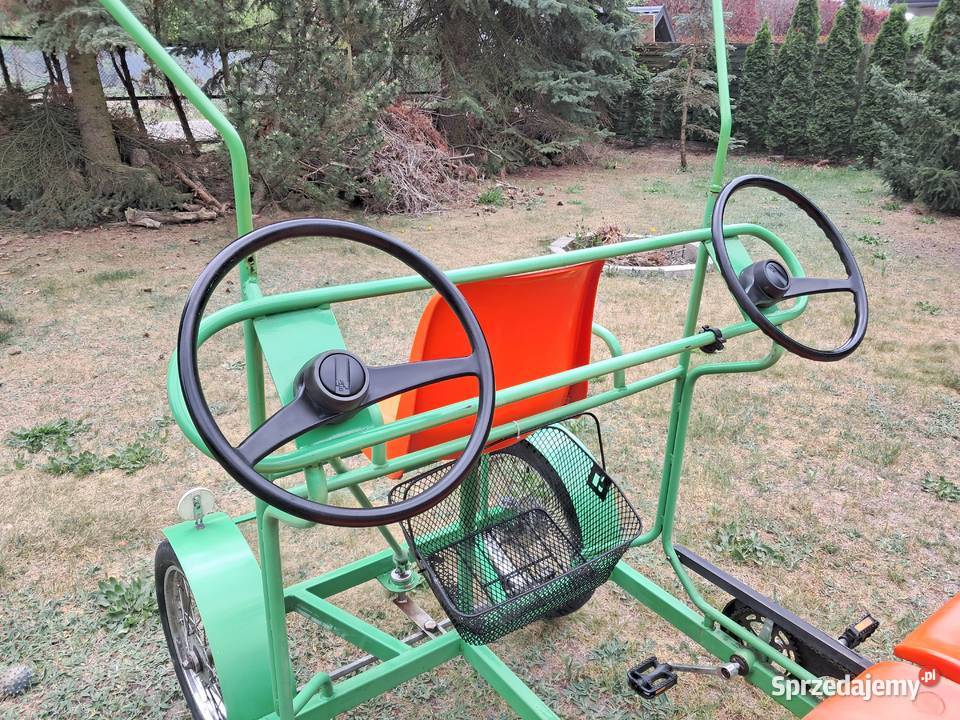 Rower 4 osobowy 4 kołowy rodzinny rekreacyjny Mroków sprzedam
