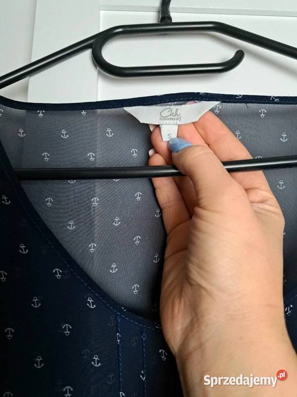 Granatowa zwiewna bluzka z kotwicami rozmiar S Rozmiar 36(S)