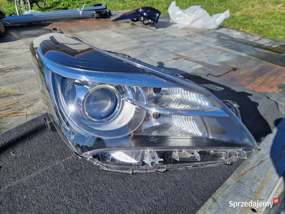Toyota Yaris III lift soczewka ORG KPL EU podkarpackie Mielec