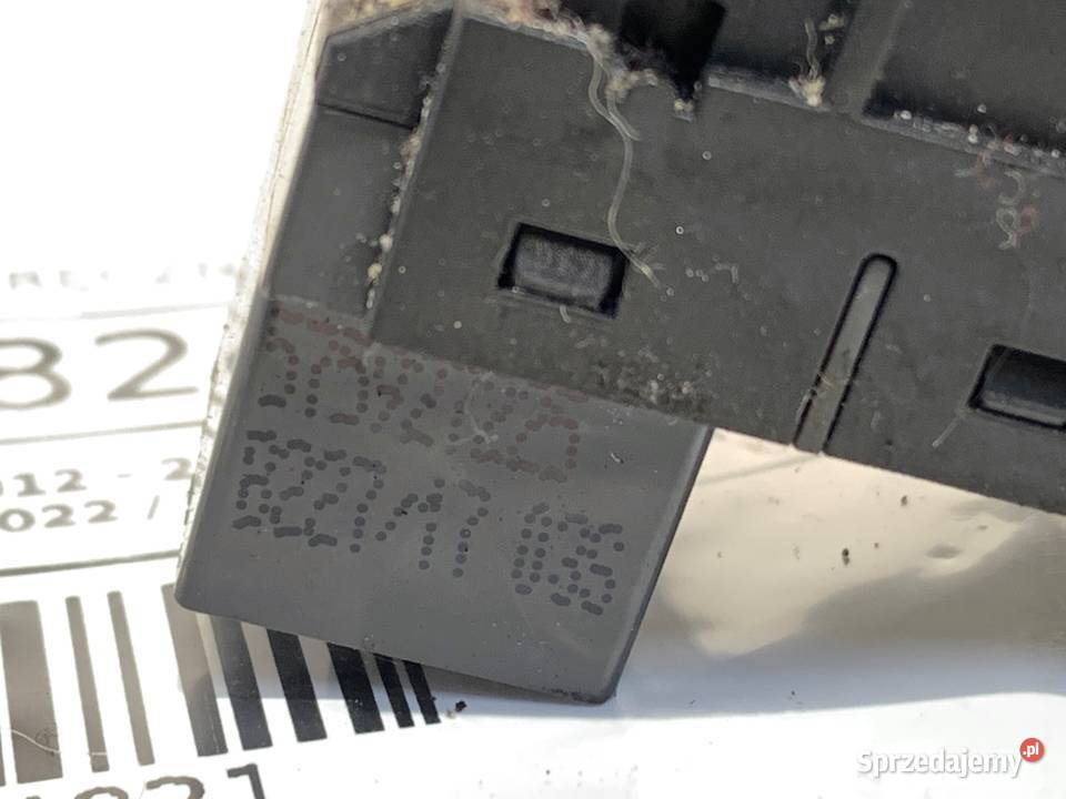 DŹWIGNIA HAMULCA RĘCZNEGO SEAT LEON III