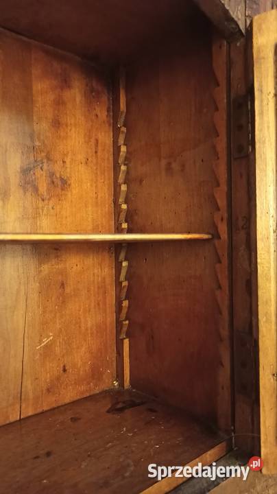 Antyk z początku XX wieku drewniana szafka w Dębowiec sprzedam