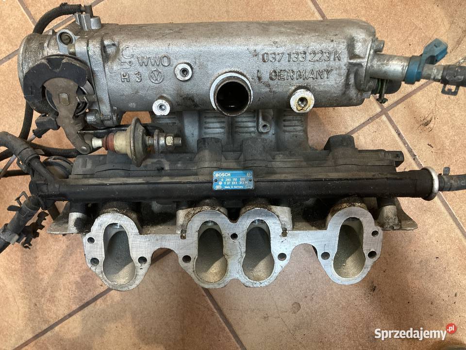 Listwa wtryskowa 037133313J do VW Passat B3 20 Rakoniewice