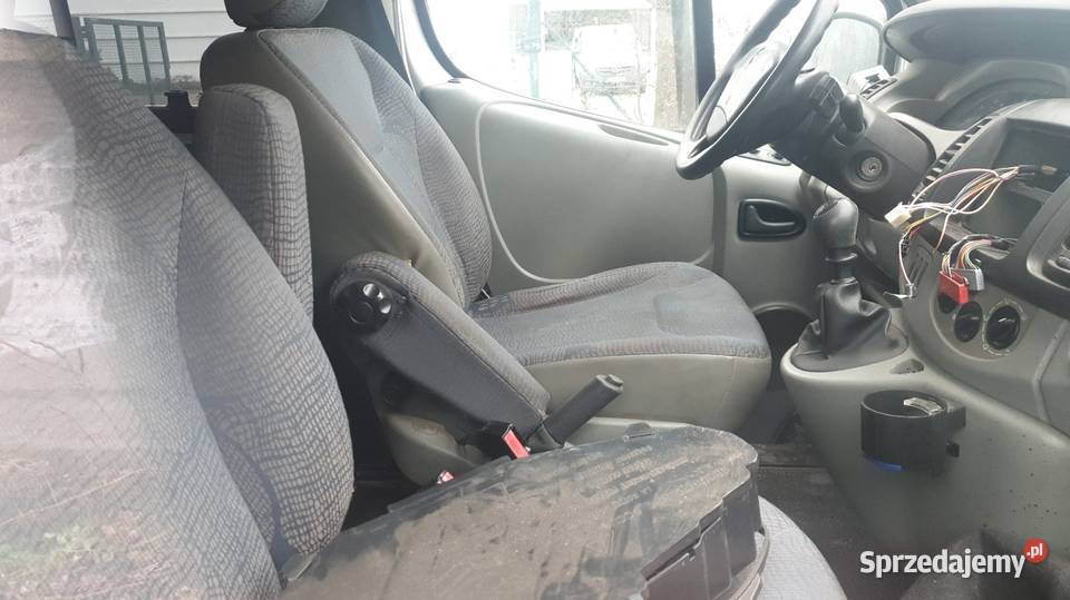 Trafic 20 benzyna 180000km Lublin