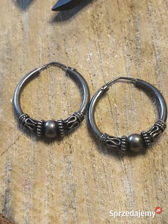 Stare srebrne kolczyki balijskie etniczne