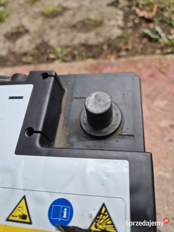 Akumulator 12V 70Ah 608A AGM 70L DIN Zwoleń