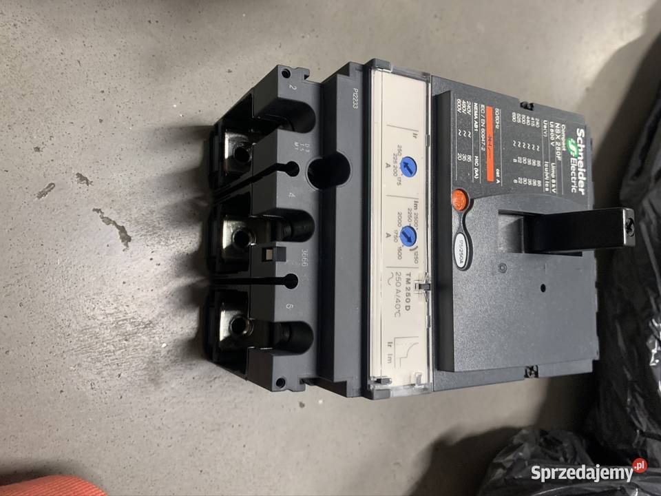 Wyłącznik mocy LV431630 Schneider Electric Majdan sprzedam