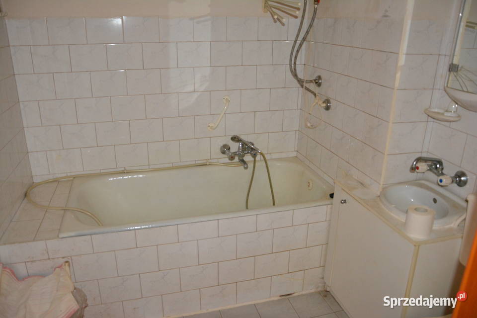 Sprzedam mieszkanie 3 piętra i więcej Lipno