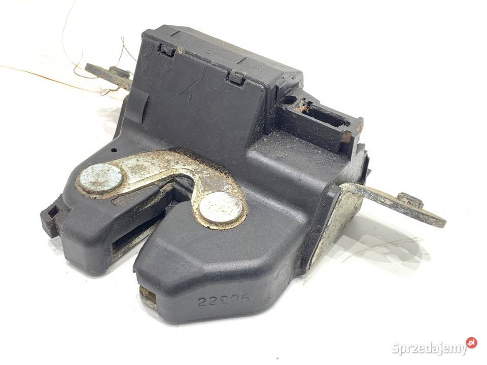 ZAMEK KLAPY TYŁ FIAT GRANDE PUNTO Hatchback sprzedam