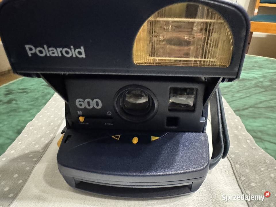 Polaroid aparat zabytek techniki z czasów PRL sprzedam