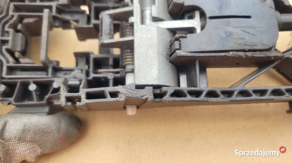 ZAMEK DRZWI PRAWY TYL VW CC AMAROK SEAT SKODA Motoryzacja Ruda Śląska