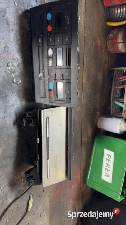 Sprzedam komplet klimatronik zapalniczkę Audi Zamość sprzedam