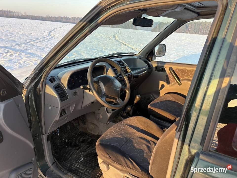 Nissan Terrano kupiony w Polsce Radom sprzedam