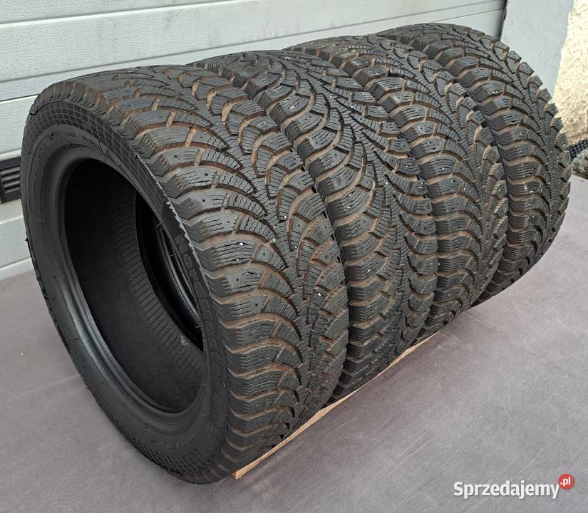 Opony zimowe NordMaster 4 18555 R15 82T 55