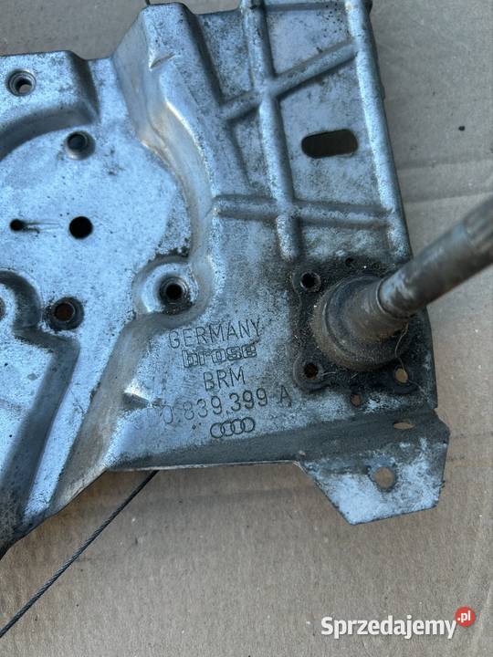 Podnośnik szyby lewy tyl Audi a4 b5 8d0839399a