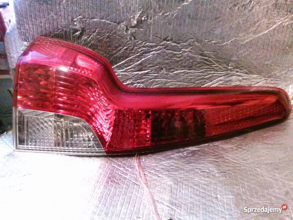 VOLVO V50 LIFT LAMPA LEWA TYŁ LED wielkopolskie
