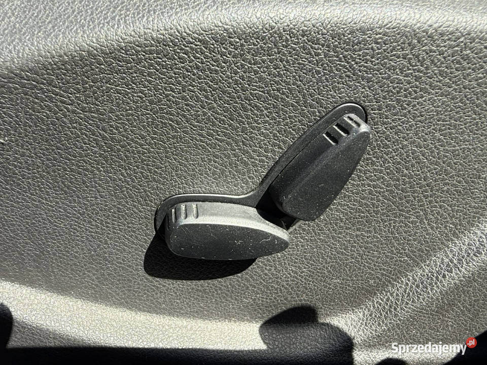 Ford Focus TIANIUM Bezwypadkowy bogato czujnik zmierzchu Poznań