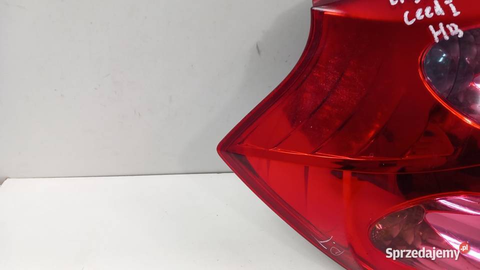 KIA CEED I HB LAMPA TYŁ LEWA osobowe wielkopolskie Zbierkowo
