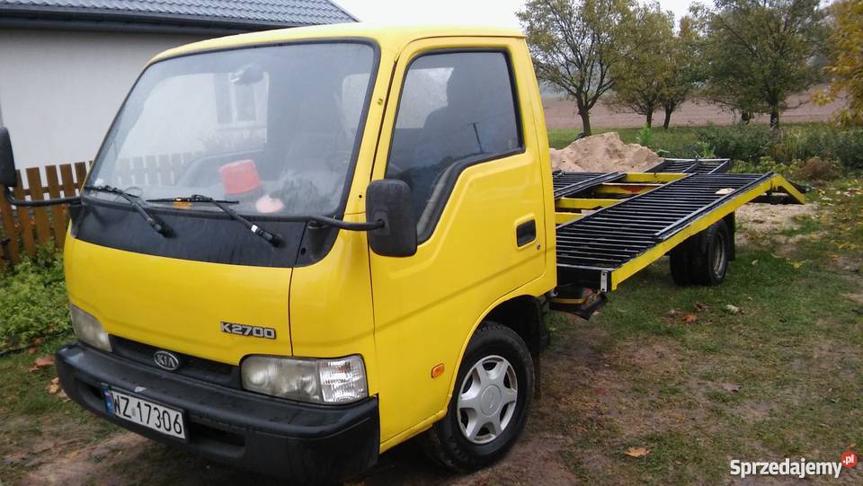 Auto laweta Kia K2700 Klukowo