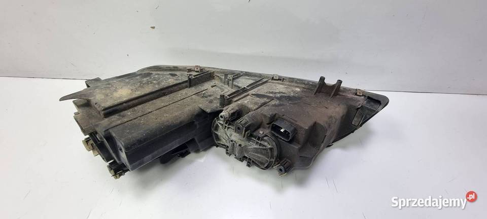 LAMPA PRAWA PRZÓD MAZDA 6 F0140034723R Lipno
