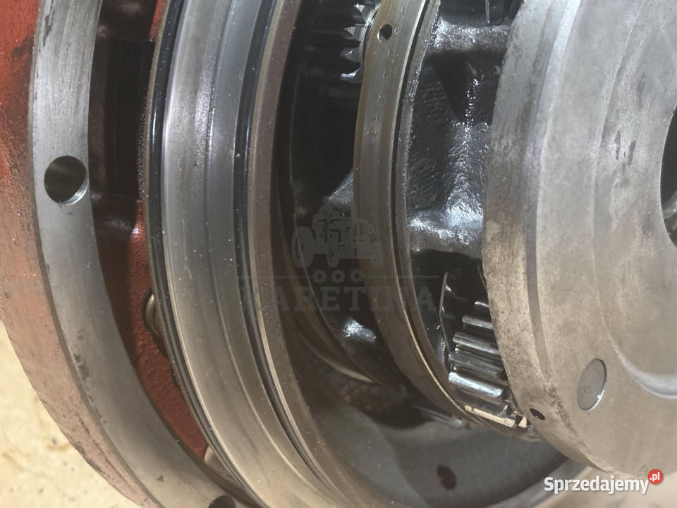 Massey Ferguson 6475 6480 Przekładnia Obudowa Jastrzębniki sprzedam