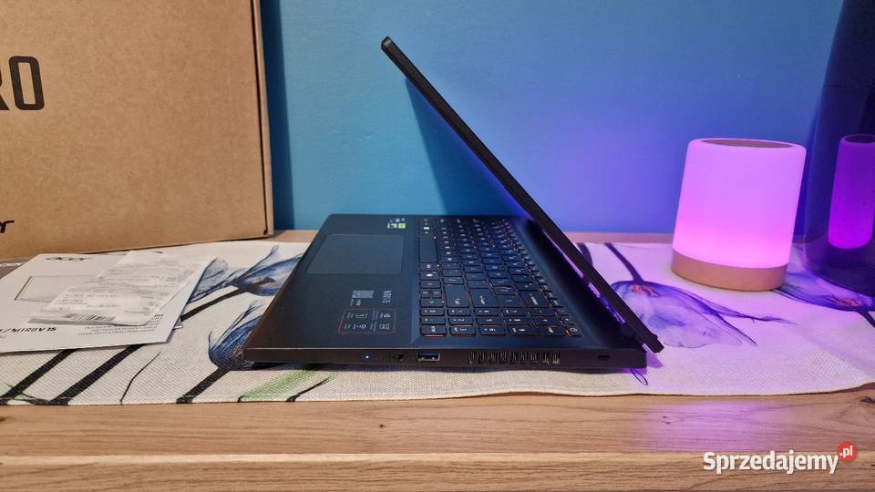 Laptop gamingowy Acer Nitro V i9 13900H 16GB Karta graficzna Kietlów