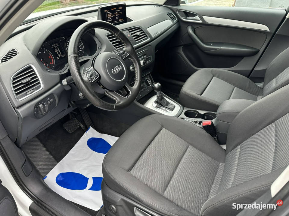 Audi Q3 Audi Q3 20 tdi Alu 17 Nawigacja biały Ostrowiec Świętokrzyski