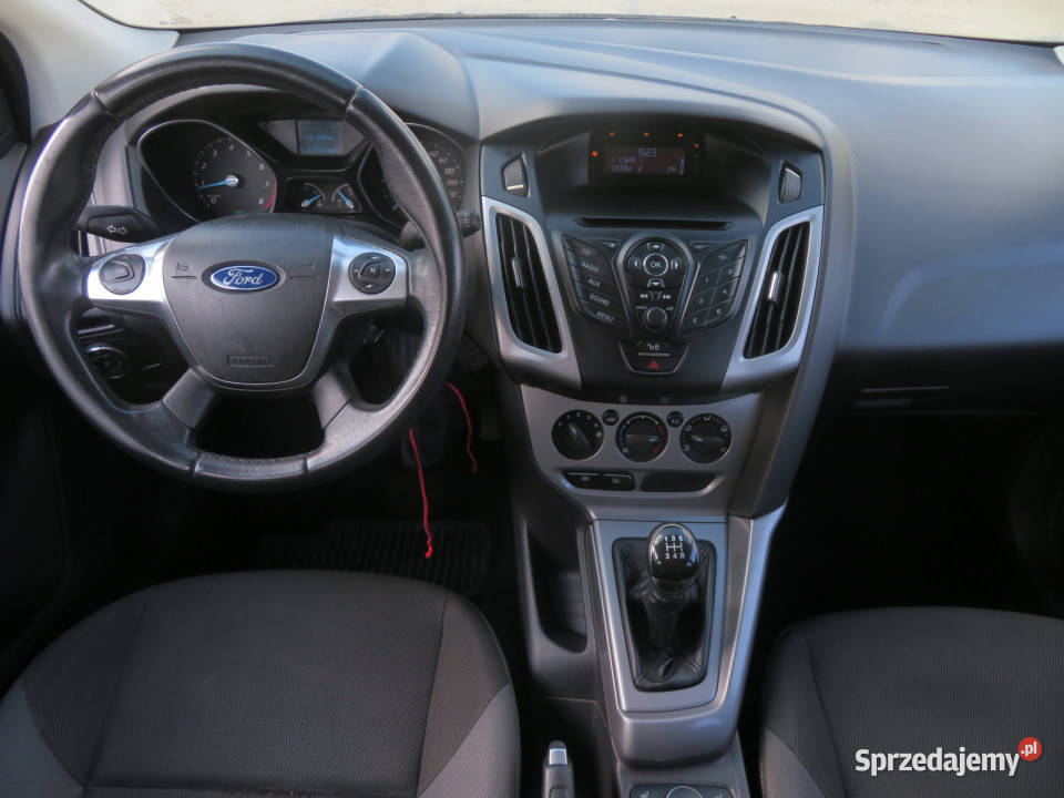 Ford Focus 16 i manualna Łódź
