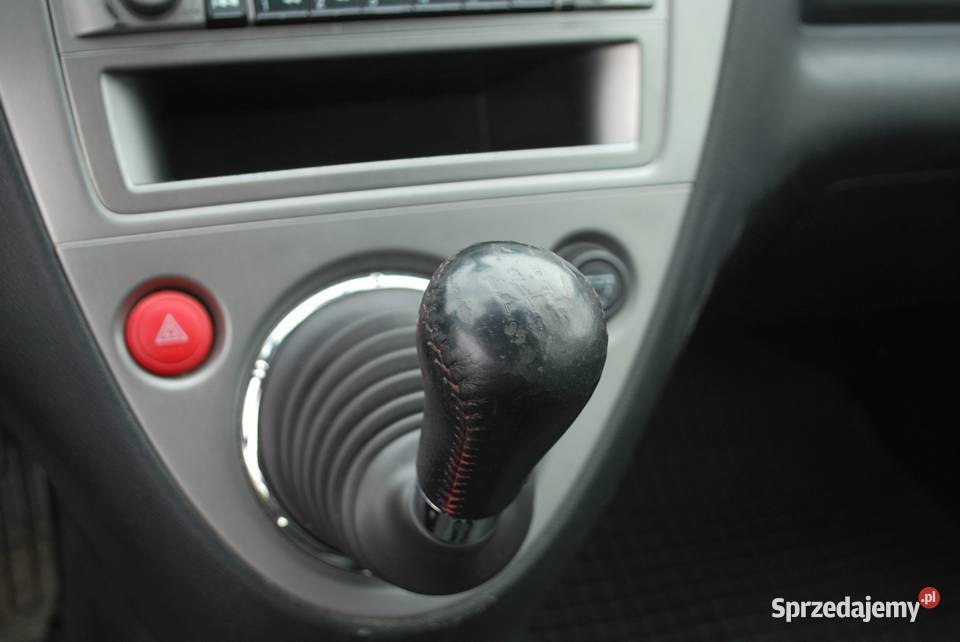 Honda Civic 16 benzyna 110 Klima Hak 1600cm3