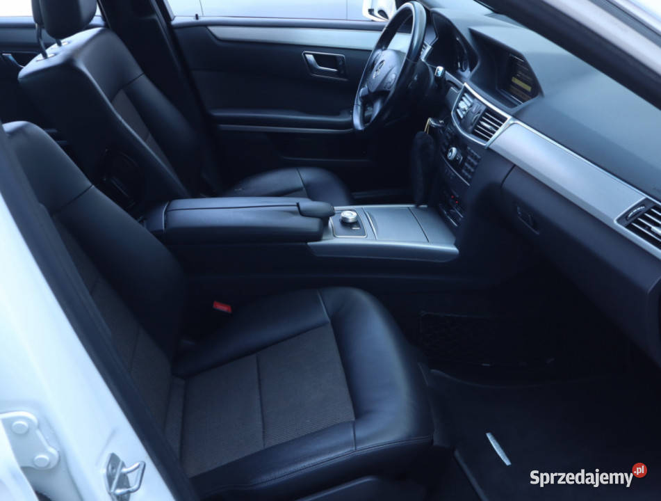 Mercedes E E 220 CDI 144112km Łódź