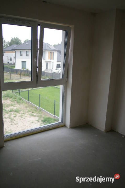 Segment 122 m2 Głosków sprzedam 122m2 Nieruchomości