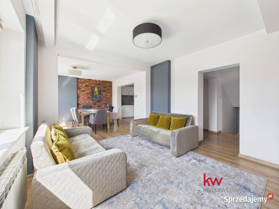 sprzedaży domu wolnostojącego 277m2 Lubliniec 3 piętra i więcej Sprzedaż